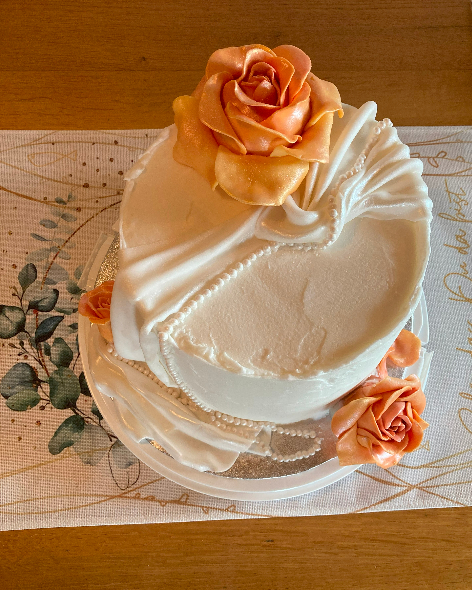 Traumtorten by Simone Schmutz-Hauser Arts – Hochzeitstorten Zürich, Bild 14 von 16